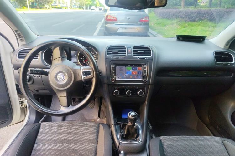 Used Volkswagen Golf 2012 1.6 Manual Comfort Edition
