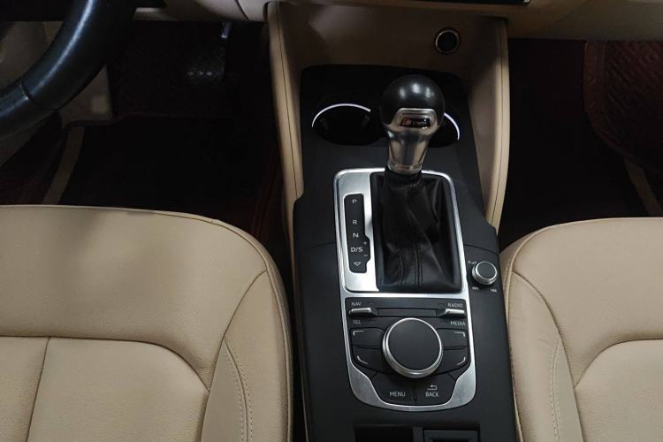 Used Audi A3 2016 Limousine 35 TFSI Style Edition
