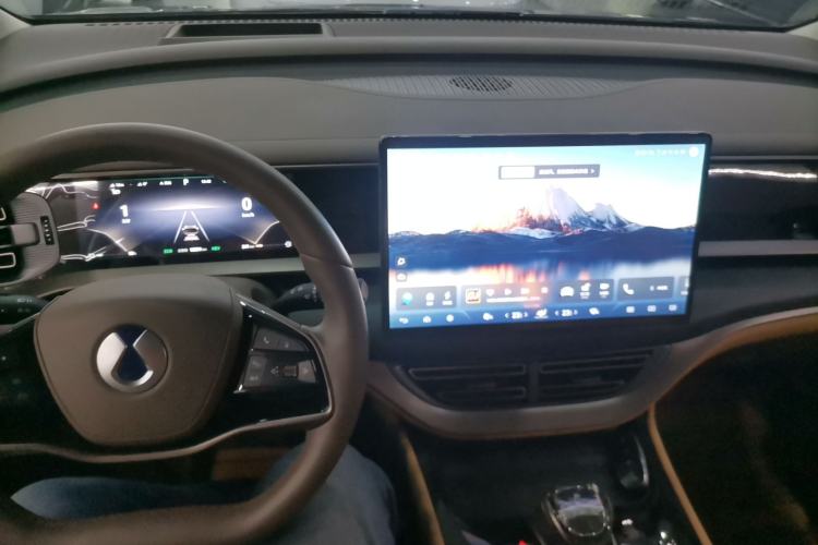 Used Denza D9 2024 DM-i 980 Four-Wheel Drive Prestige Model