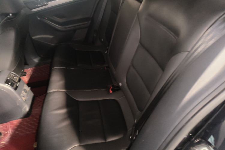 Used Volkswagen Sagitar 2017 230TSI Automatic Comfort Version
