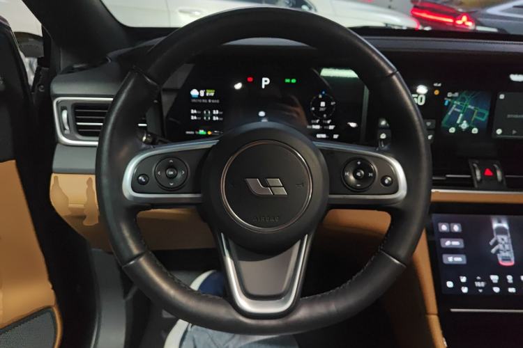 Used Li Auto ONE 2020 Extended-Range 6-Seater Version Steering Wheel