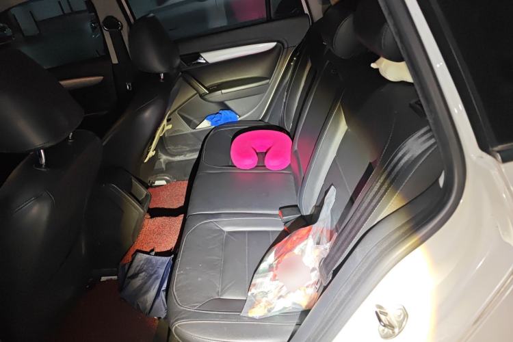 Used Volkswagen Gran Lavida 2013 1.6L Automatic Comfort Model Left Rear Seat