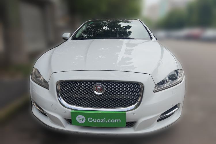 Used Jaguar XJ 2014 XJL 3.0 SC Two-Wheel-Drive Panoramic Business Edition Front