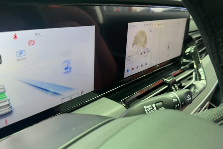 Used Hongqi HS5 2026 Model 2.0T Two-Wheel Drive Qi Xiang Pro Edition