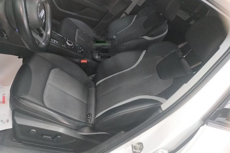 Used Audi Q2L 2021 35 TFSI Fashion Dynamic Model
