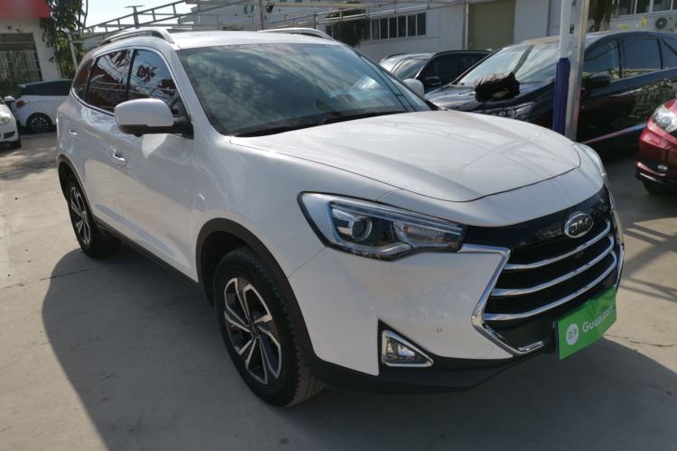 Used JAC Refine S7 2017 2.0T Automatic Luxury Smart Version