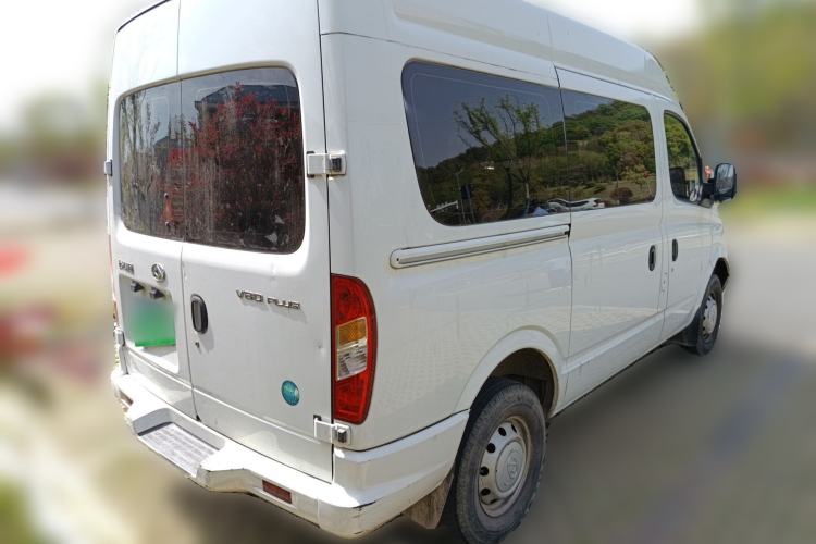 Used SAIC MAXUS Xintu V80 2019 2.0T Plus 6-Speed Manual – Aoyuntong Short Wheelbase Ultra-Low Roof 5/6-Seater