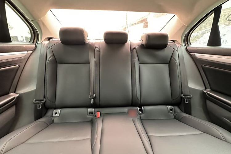 Used Volkswagen Lamando 2018 230TSI DSG Fashion Edition Interior 8