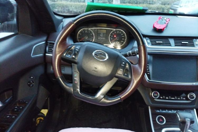 Used Land X7 2015 2.0T Panoramic Prestige Edition