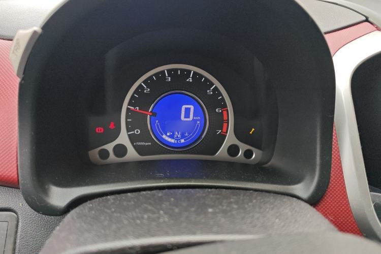 Used Changan Benni 2015 1.4L IMT Luxury Model China V Standard
