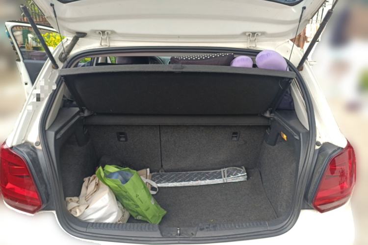 Used Volkswagen Polo 2014 1.6L Automatic Comfort Edition