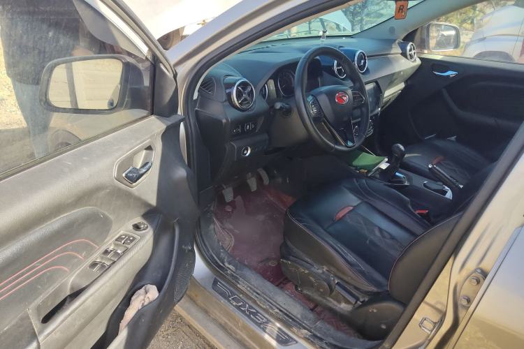 Used Soueast DX3 2018 1.5L Manual Luxury Model Driver Seat