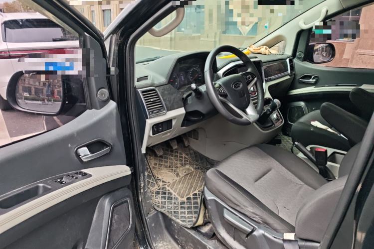 Used JAC Refine M4 2016 2.0L Manual Luxury Version