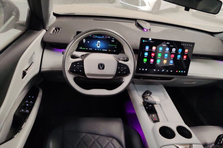 Used CHANGAN UNI-Z New Energy 2024 Blue Whale Smart Electric iDD 125km Excellence Model Steering Wheel