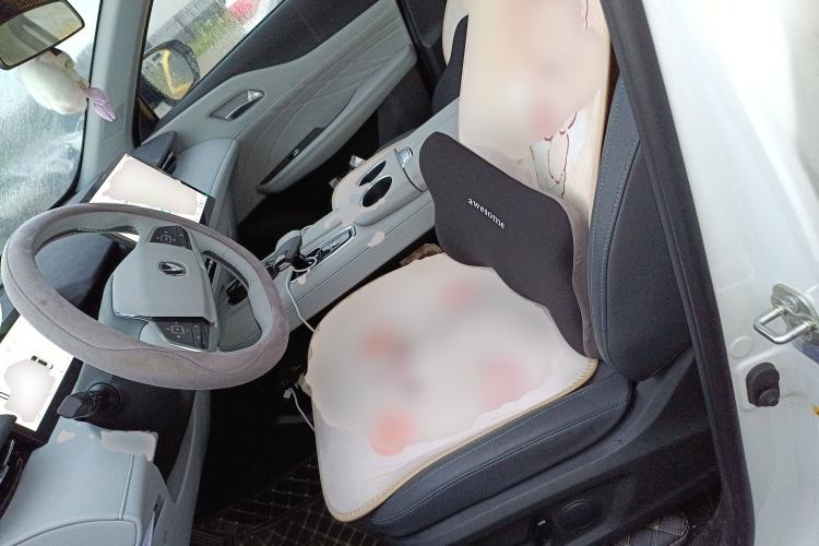 Used Changan UNI-Z New Energy 2024 Blue Whale Smart Electric iDD 125km Beyond Edition
