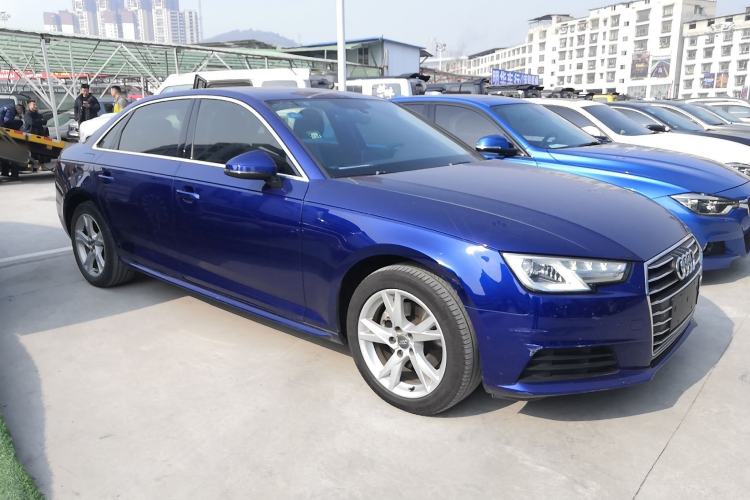 Used Audi A4L 2017 Plus 40 TFSI Ambition Model
