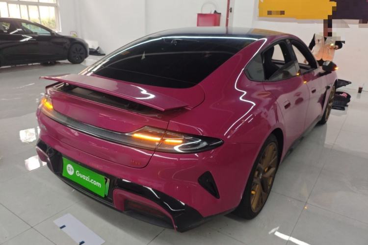 Used Xiaomi Auto SU7 2024 Four-Wheel Drive Ultra-Long Range Advanced Intelligent Driving Max Edition Rear Right 45 Deg