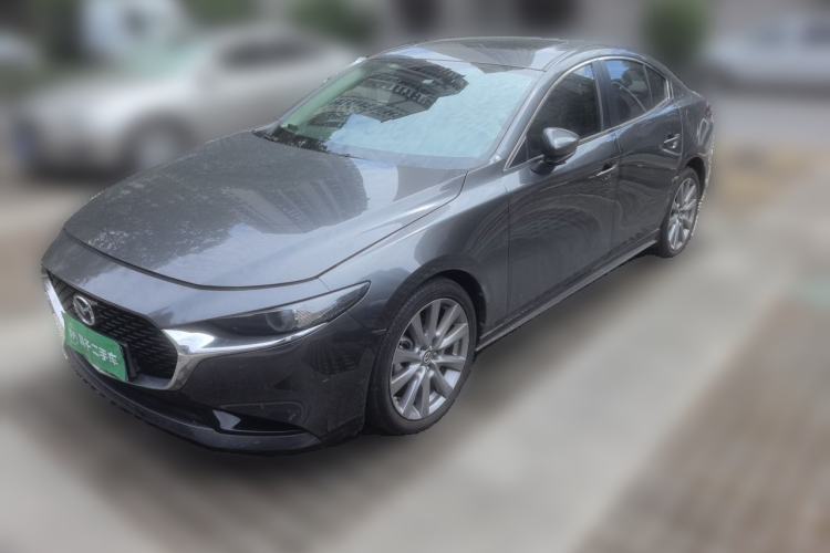 Used Mazda 3 Axela 2020 2.0L Automatic Luxury Version