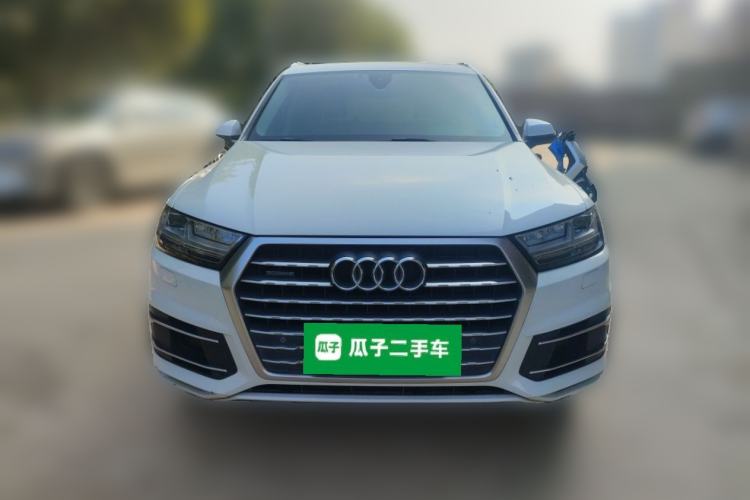 Used Audi Q7 2018 40 TFSI Comfort Model