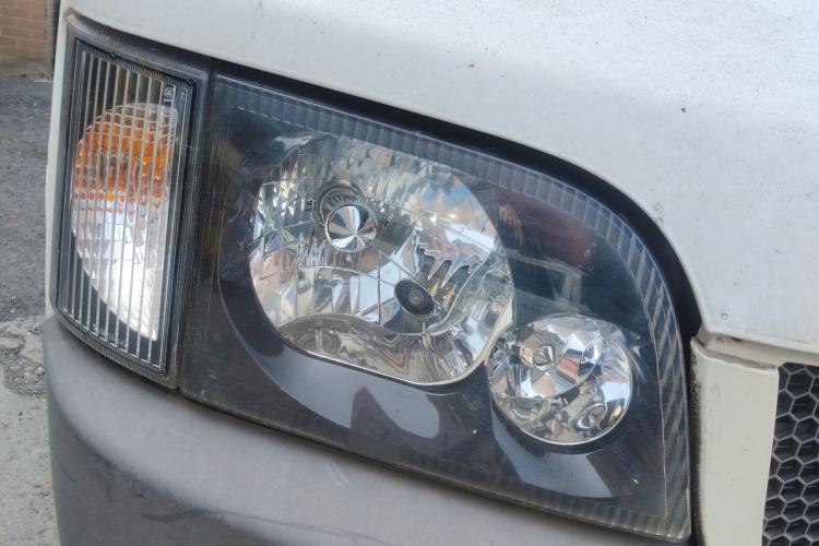 Used Ford Classic Transit 2015 2.8T Diesel Van Short Wheelbase 3-Seater Mid-Roof Short Body – JX493ZLQ4