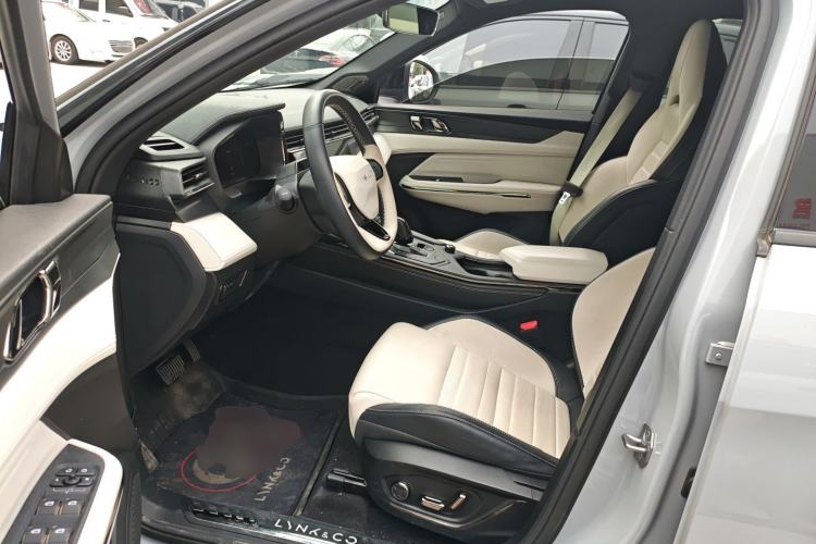 Used Lynk & Co 01 EM-P 2023 1.5TD EM-P Dawn Edition