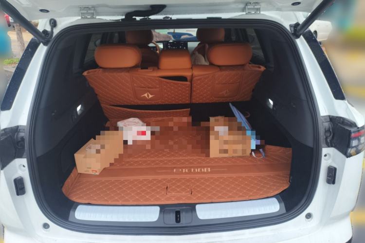 Used Dongfeng eπ eπ008 2025 210 Ultra LikeYi Edition 5-Seater Trunk