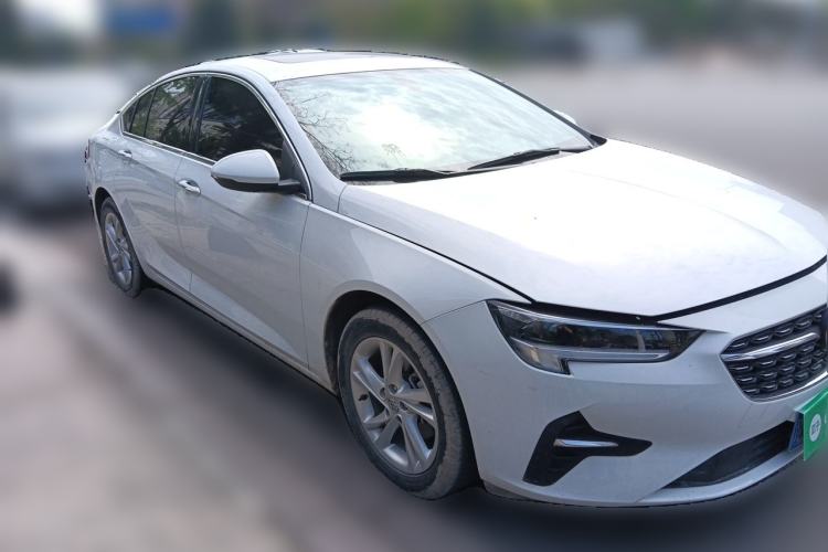 Used Buick Regal 2022 552T Smart Edition Front Right 45 Deg