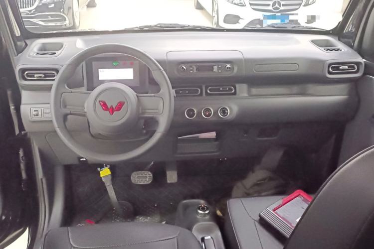 Used Wuling Zhiguang New Energy 2025 Comfort Model