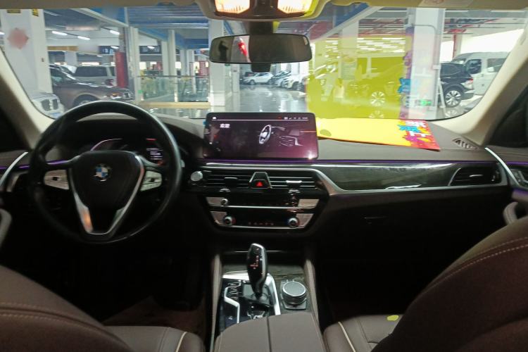 Used BMW 5 Series 2021 525Li Luxury Package