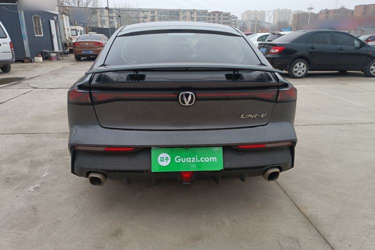 Used Changan UNI-V 2022 1.5T Prestige Version