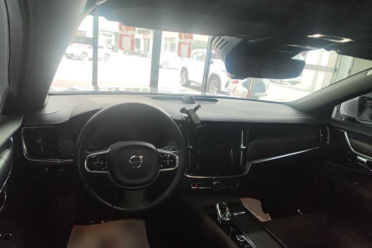 Used Volvo S90 2021 B5 Zhiyuan Luxury Edition
