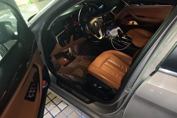 Used BMW 5 Series 2018 528Li Launch Special Edition
