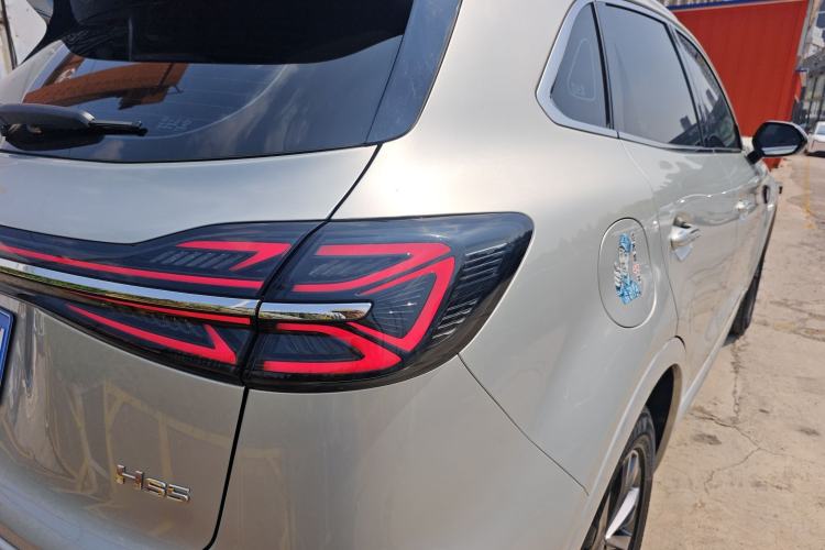 Used Hongqi HS5 2023 2.0T Qixiang Pro Edition
