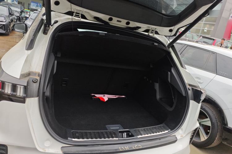 Used Lynk & Co 06 2023 Remix 1.5T Dynamic Halo
