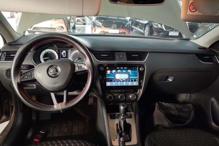 Used Skoda Octavia 2019 TSI230 DSG Luxury Edition