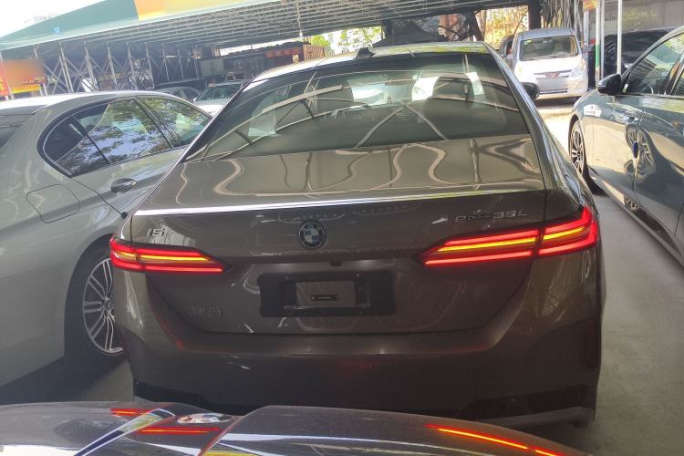 Used BMW i5 2024 eDrive 35L M Sport Package
