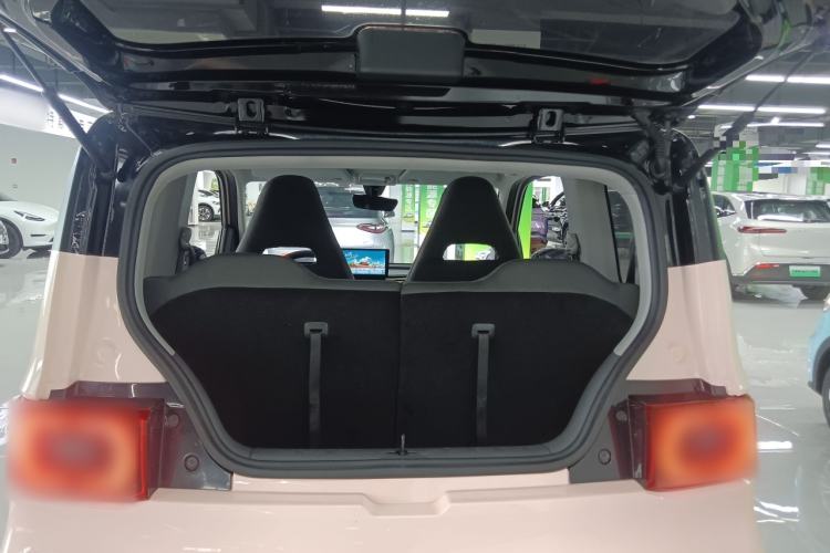 Used Wuling Hongguang MINIEV 2021 Macaron Premium Model – Lithium Iron Phosphate Trunk