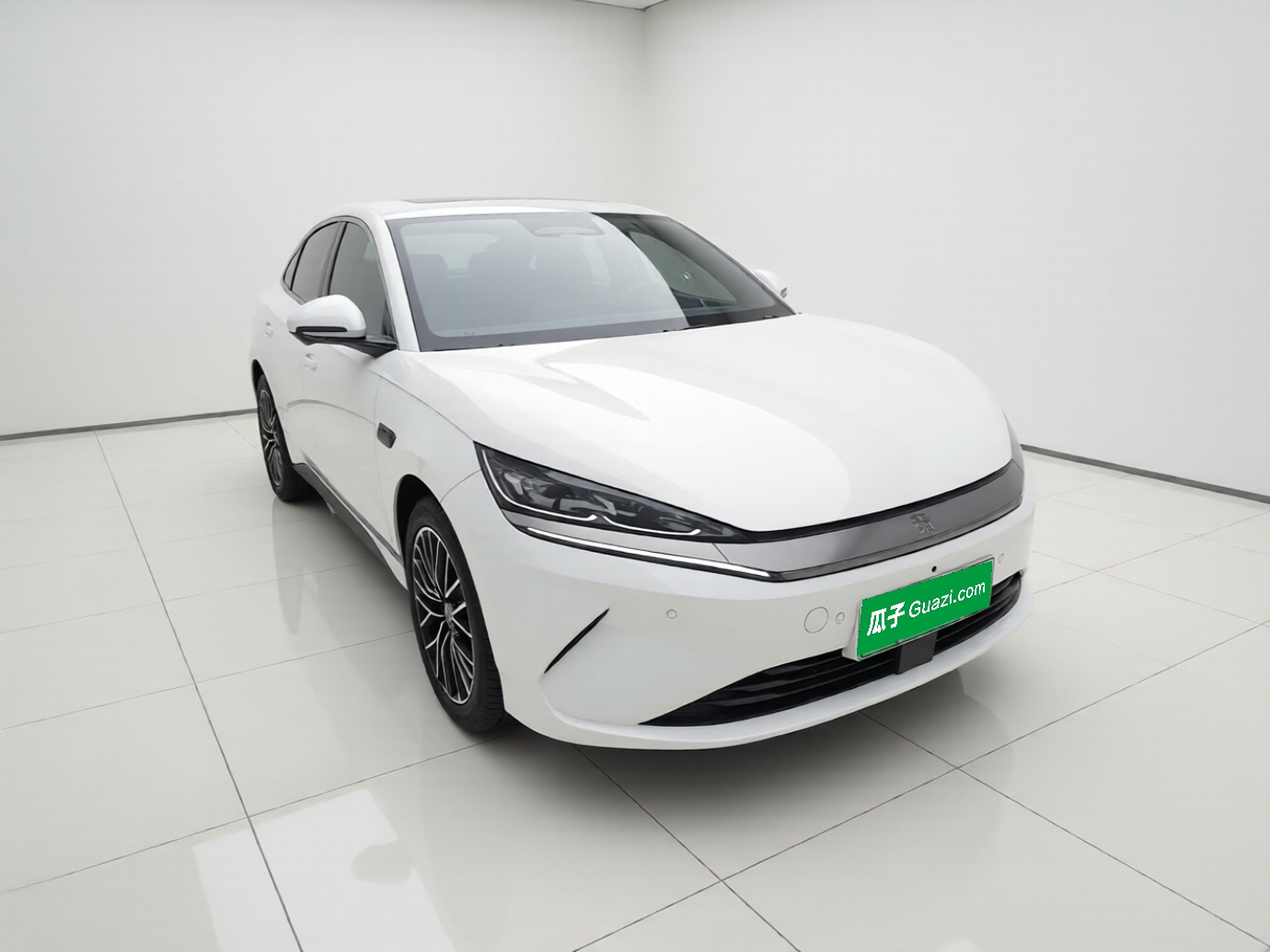 BYD Qin L 2025 EV 545KM Cloud Suspension Edition — снимка 3