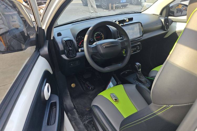 Used Roewe Clever 2021 302km Excellence Edition
