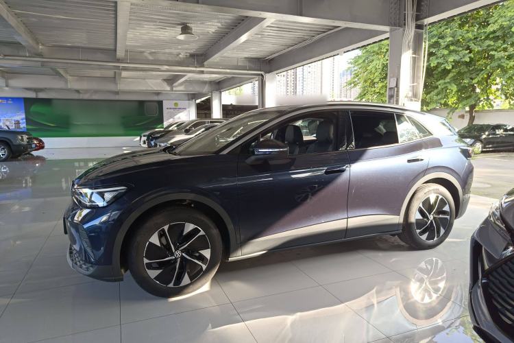 Used Volkswagen ID.4 CROZZ 2025 Pure Edition