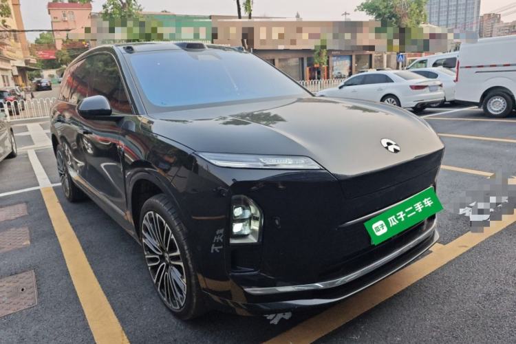 Used Nio ES8 2026 Model 6-seat Executive Signature Edition Front Right 45 Deg