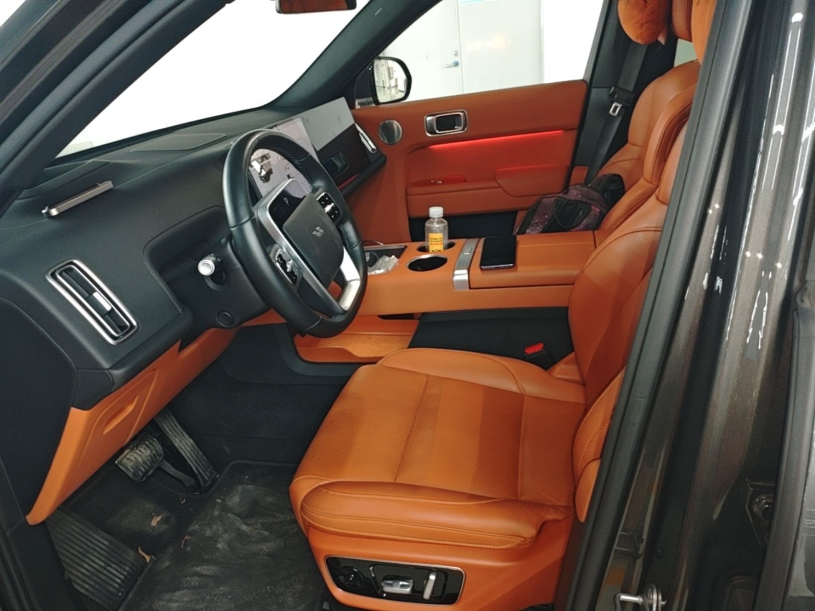 Interior delantero