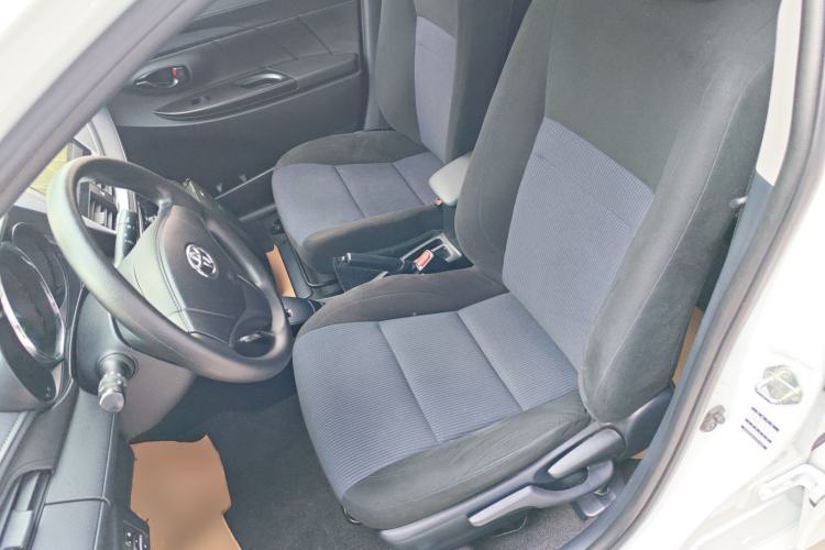 Used Toyota YARiS L Zhi Xuan 2016 Revised 1.5E CVT Charming Edition
