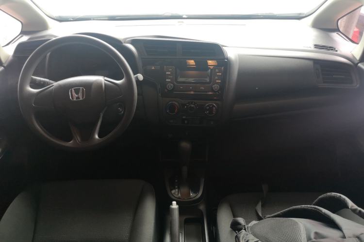 Used Honda Fit 2018 1.5L CVT Comfort Sunroof Version Center Console