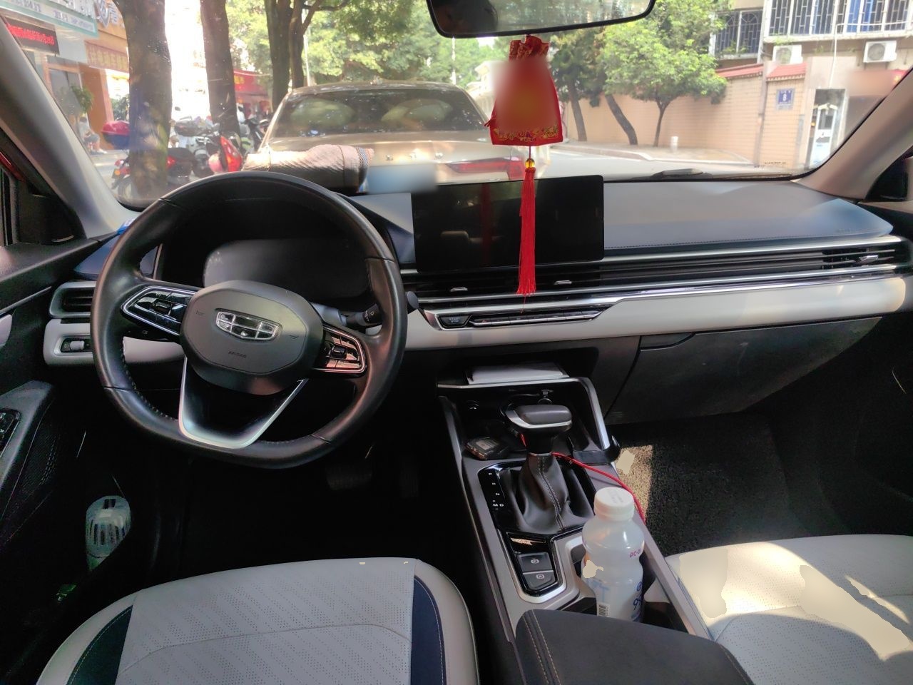 Geely Auto Emgrand 2022 4th Generation 1.5L CVT Flagship Model — снимка 9