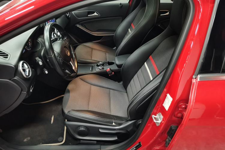 Used Mercedes-Benz A-Class 2013 A 180 Fashion Model Left Front Seat