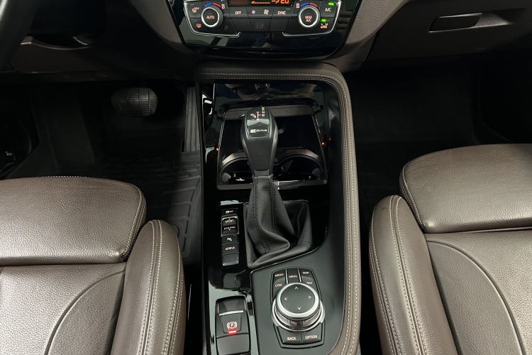 Used BMW X1 New Energy 2019 xDrive25Le Mileage Upgrade Version Interior 3