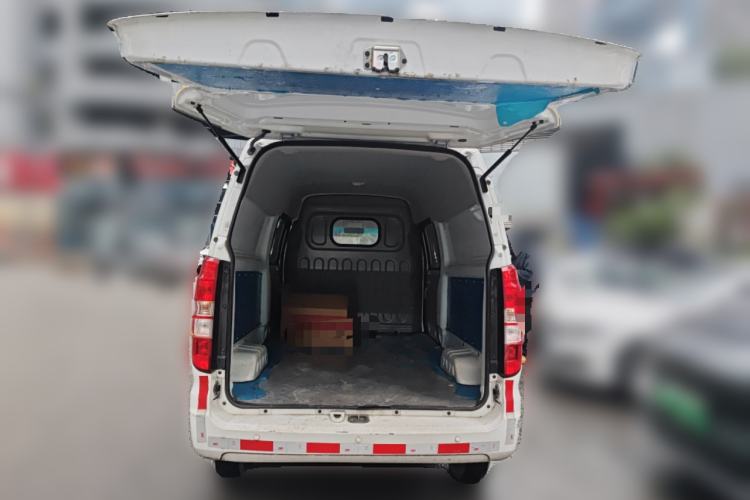 Used Sunlong Dishangtie 510 2022 Pure Electric Van Trunk