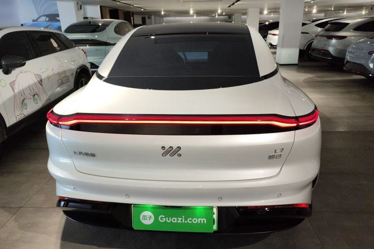 Used IM L7 2022 Dynamic Model Rear