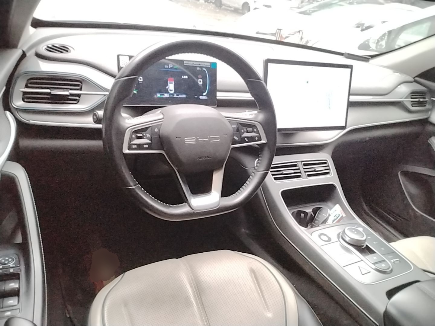 BYD Destroyer 05 2024 HONOR Edition DM-i 55KM Luxury Model — снимка 13